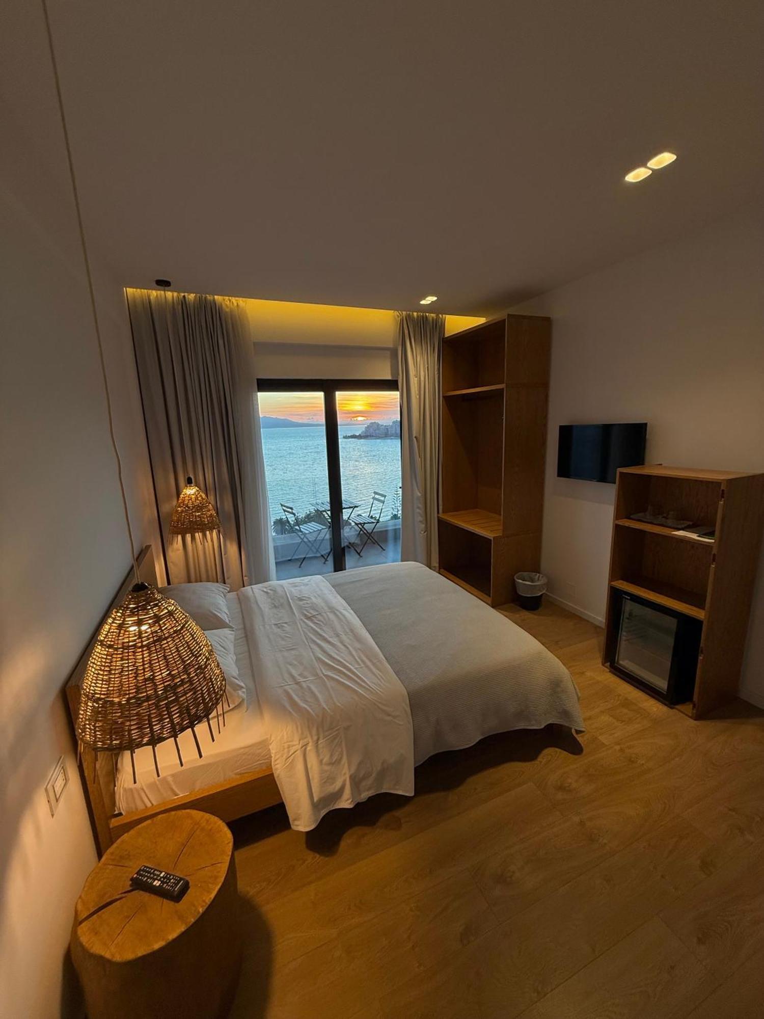 Kanes Bohemian Boutique Hotel Saranda Dış mekan fotoğraf